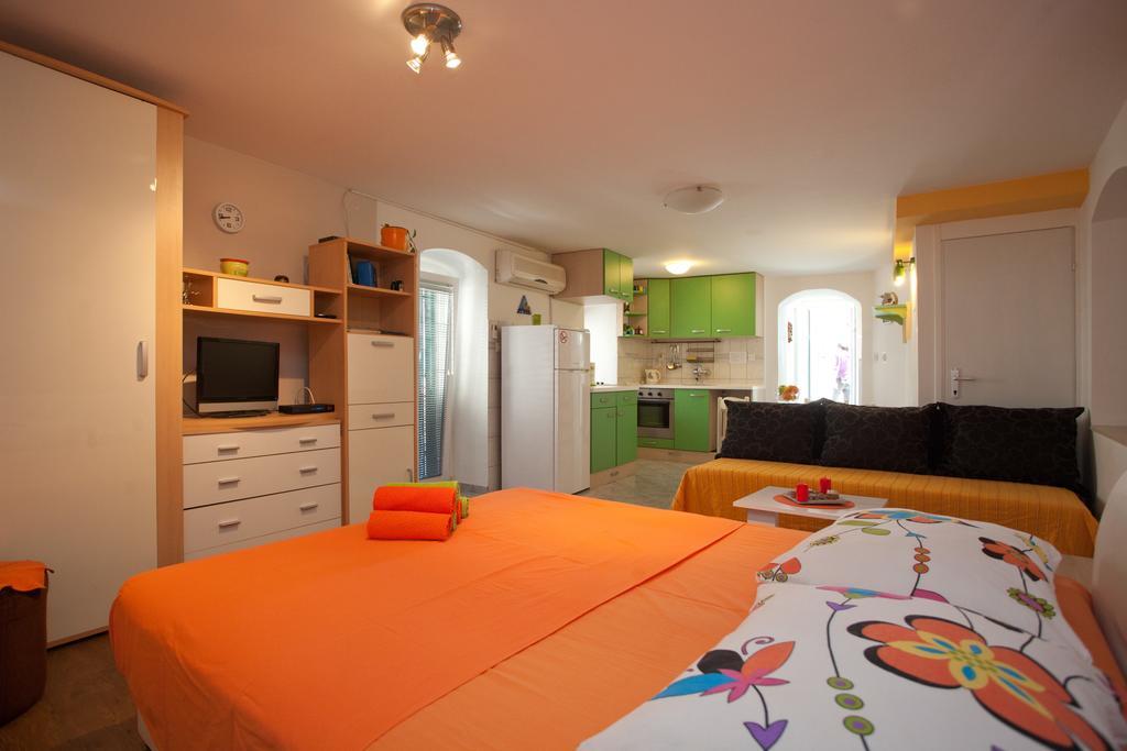 Paradise Apartment With Big Sunny Terrace In The Old Town, Few Meters From The Sea & Riva Promenade Split Cameră foto