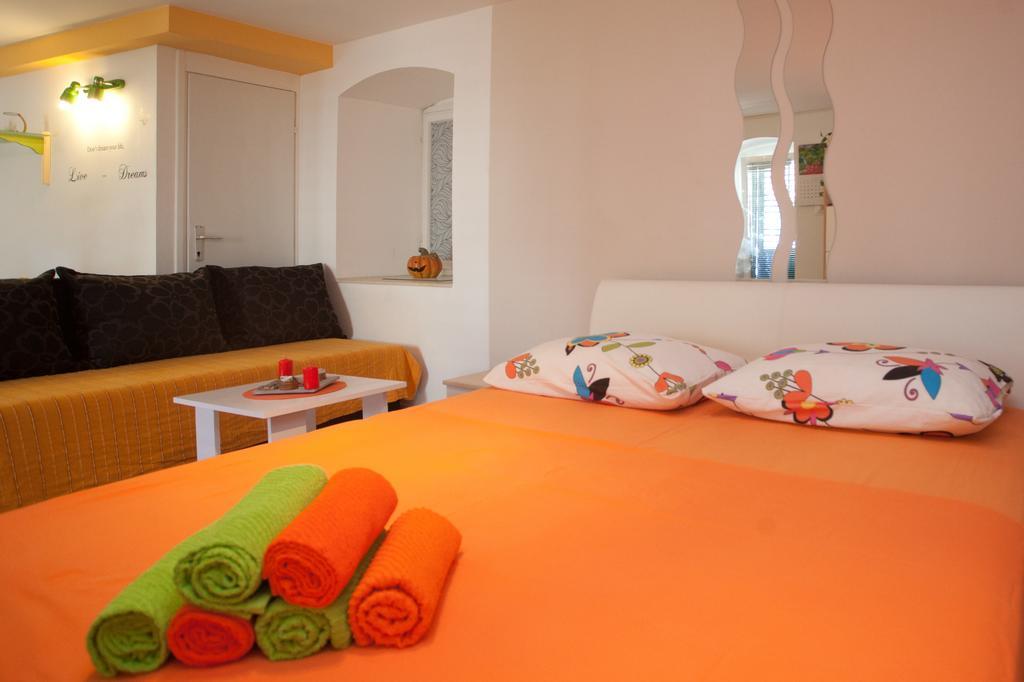 Paradise Apartment With Big Sunny Terrace In The Old Town, Few Meters From The Sea & Riva Promenade Split Cameră foto