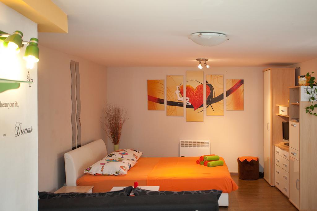 Paradise Apartment With Big Sunny Terrace In The Old Town, Few Meters From The Sea & Riva Promenade Split Cameră foto